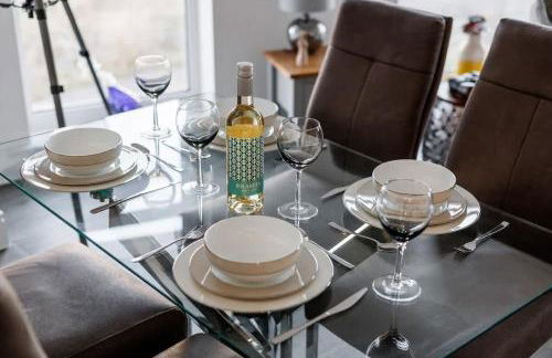 The Sanctuary- Short Walk to Hamworthy Beach and Park - Photo 18