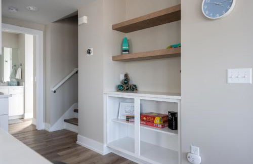 Luxurious Home on Lake Kalamazoo - Foto 42