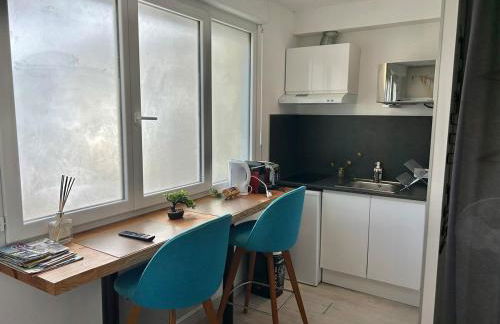 Studio - Centre - Gare - wifi - Foto 15