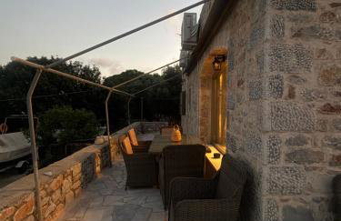 Anemoessa Stone House - Foto 5