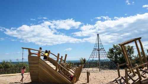 Belle villa de vacances climatisee, tout confort, residence TAMARIS, accès payant aux piscines animation, wifi, 2 chambres, 5 couchages PORTIRAGNES PLAGE LRTAMB19 - Foto 4