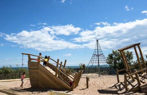 Belle villa de vacances climatisee, tout confort, residence TAMARIS, accès payant aux piscines animation, wifi, 2 chambres, 5 couchages PORTIRAGNES PLAGE LRTAMB19 - Foto 4