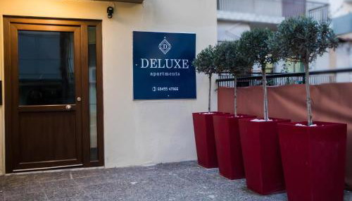 DELUXE APARTMENTS - free parking - Foto 5