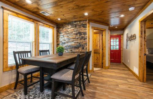 Hot Tub & WiFi - Angel's View - Red River Gorge KY - Foto 29