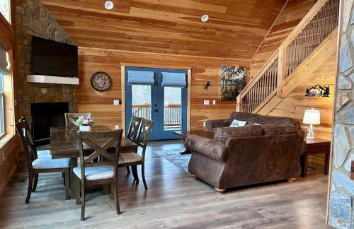 Riverfront Blue Jay Cabin - Foto 10