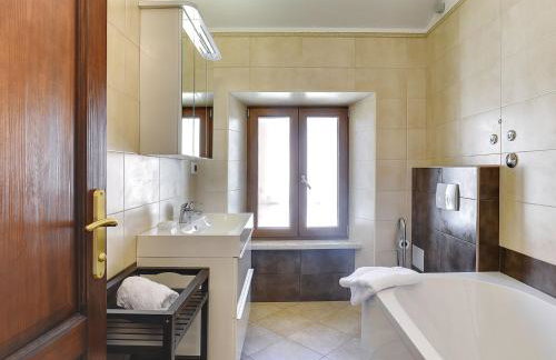 Holiday Home Pazin With Scenic Pool - Foto 52