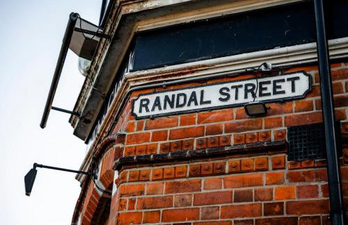 Bright Upper-Floor Suite · Private Bath· Sleeps 4 - Foto 12