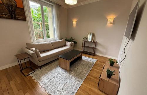 Grand T3 90m2 Haussmanien avec suite en centre ville et parking TOUT inclus - Foto 18