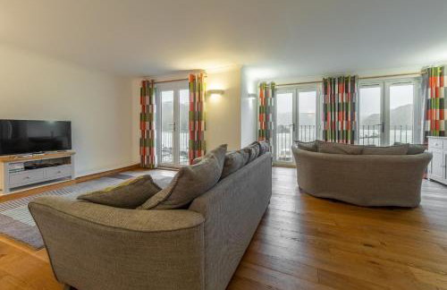 Waterfront House - Photo 7