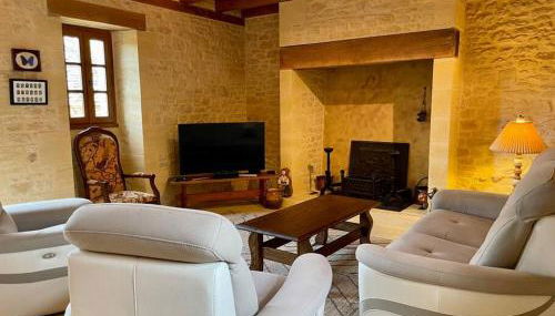 Charming 19th Century Farmhouse with Pool - Foto 5