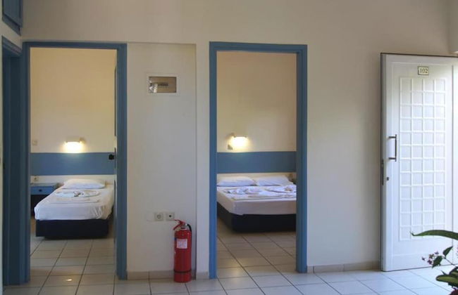 Apartment for Five, Swimming Pool, Near the Beach - Photo 3