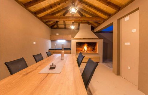 Gorgeous Home In Sikovo With Wifi - Foto 18