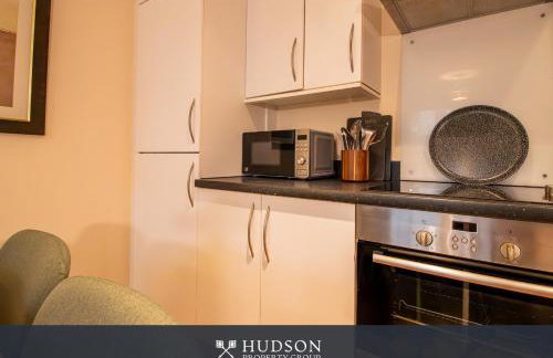 Central Three Bedroom Apartment with Parking - Foto 10