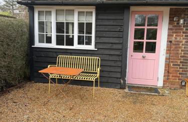 Allotment Cottage - Foto 10