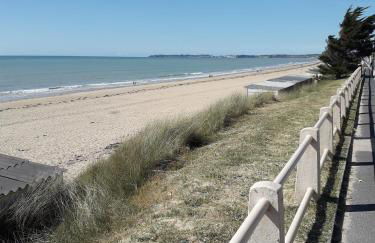 Le Pommier Gite neuf avec parking privé clos - Foto 15