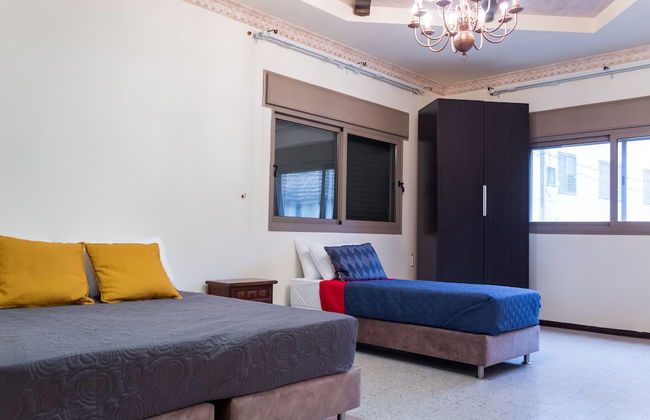 Old City Stylish 4BR by Ahlan Hospitality - Foto 13