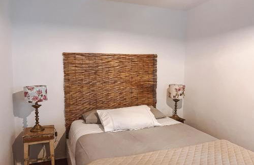 Cá Ficamos - T1 Hortacasa Portugal - Foto 11