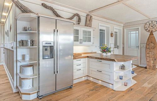 Admiral Stuuv - Photo 17