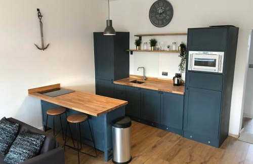 1 bed river apartment on the docks - Foto 3