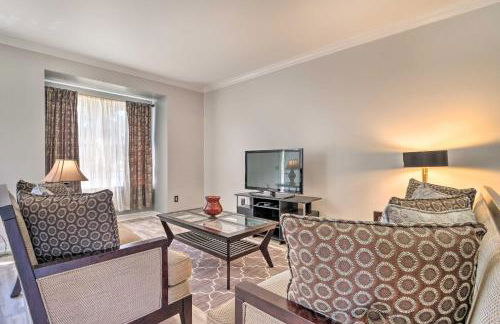 Pond-View Deck and Pool Table Woodbridge Haven! - Foto 4