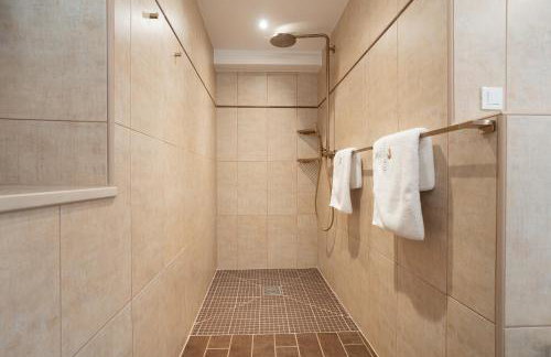 Aurora Lukorana - Photo 53