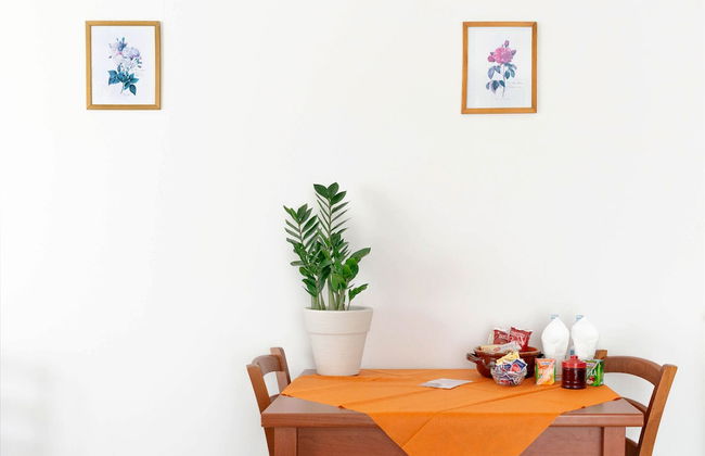 Room in Apartment - Two-room Apartment - Foto 13