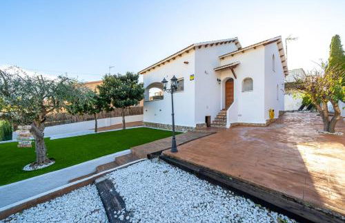 Can Roure piscina y serenidad - Foto 24