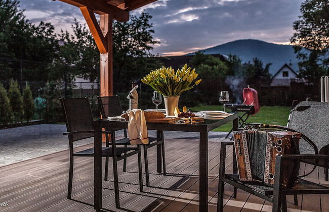 Mucha Apartments - Photo 18