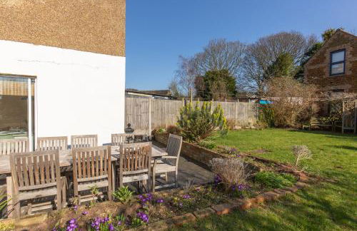 Fabulous Seaside Retreat - Foto 30