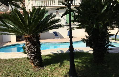 Villa Paradiso, logement avec piscine, Nice Nord - Foto 1