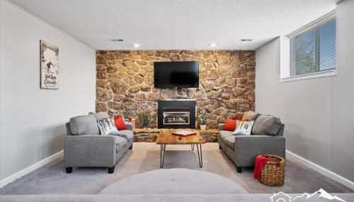 Spacious home w game room & firepit - Foto 3