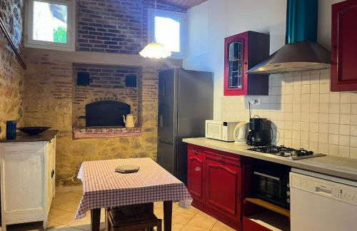 Corps de ferme - 2 maisons, piscine et vue - Foto 6