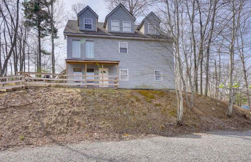 Snowed Inn Cozy Winterplace Ski-InandSki-Out Cabin - Foto 22