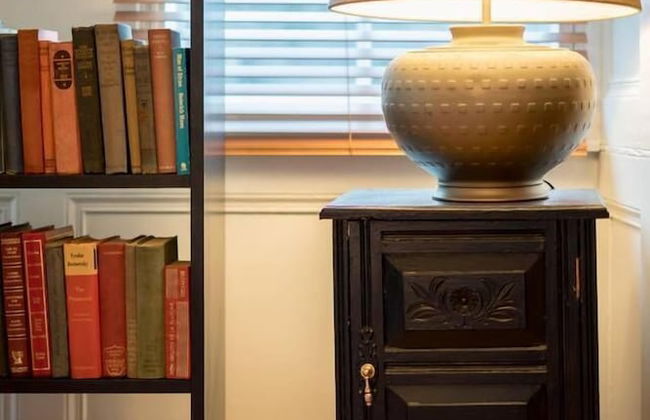 JOIVY Unique Royal Mile Apt - Relive Music History - Foto 18