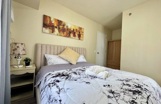 Condotel Avida Riala Tower 4-1103 - Photo 4