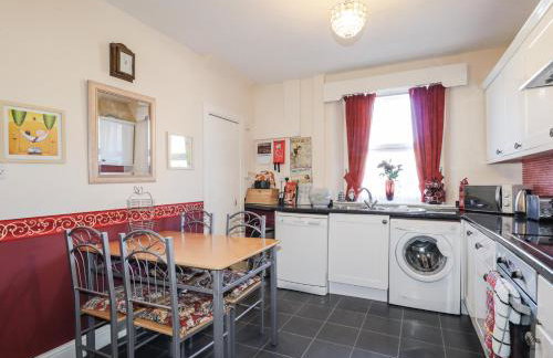 Holly Hoose - Foto 11