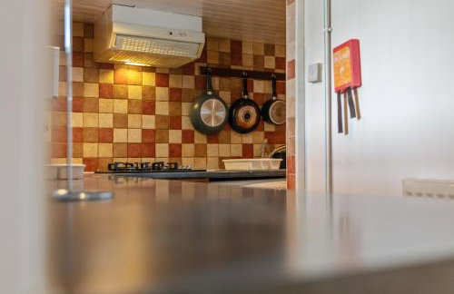 Contractors & Pets Welcome - Sleeps 1-4, less than 1 mile from M606, Ideal for Longer Stays - Foto 23