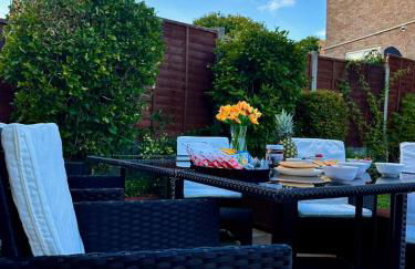 Hot Tube&Private Driveway&11 Guests Family&Contractors Bedford - Foto 23