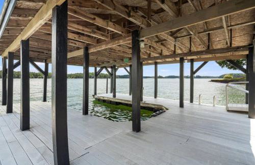 North Shore Lake - Lakefront Escape, Dock Access and Mountain Views! - Photo 45