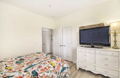 Calabash Condo with Patio and Golf Course Views! - Foto 24