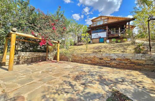 Chalé Mata Virgem - 1km do centro, ao lado de várias cachoeiras, com cozinha completa e conforto para até 6 pessoas - Foto 4