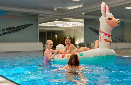 Waterlane Riverside - SPA, Pool, Gym & Parking by Downtown Apartments - Foto 4