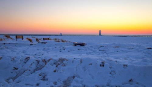 Fall Colors Getaway Walk to Downtown & Ferry - Photo 5