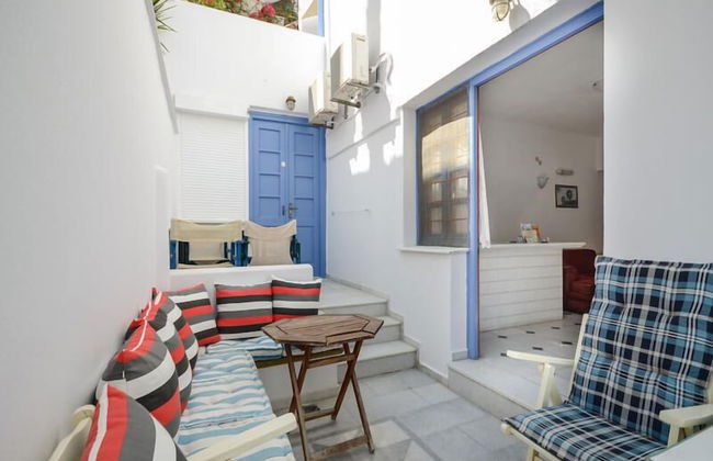 Windmill Naxos - Photo 3