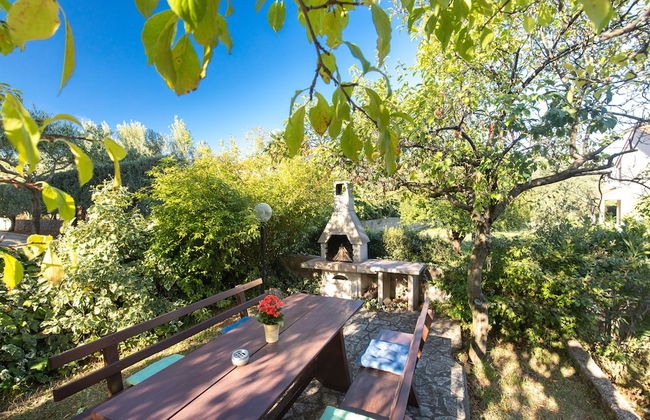 1-bedroom Apartment in Krk - Steps From the Beach! - Foto 8