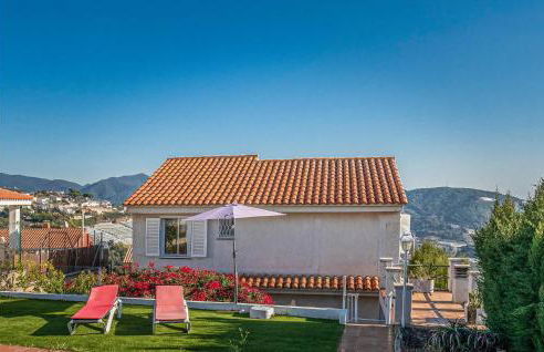 Gorgeous Home In Sant Cebrià De Vallalt - Foto 11