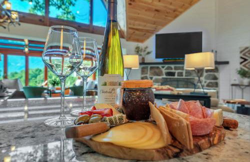 Family Chalet With Sauna, HotTub, Heavenly Views! Mins to Downtown! - Foto 14