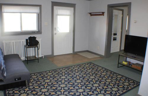 WP2 Pet Friendly Keweenaw Apt w EV Charger Onsite - Foto 5