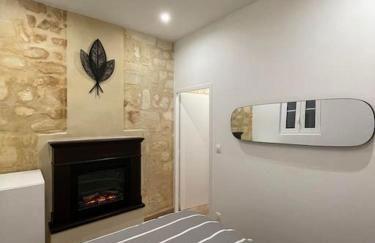 Appartement en face de la gare Saint Jean - Foto 1