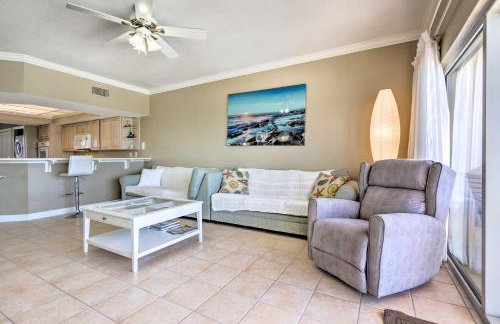 Gulf Views and Pool Access Coral Reef Resort Condo - Foto 6